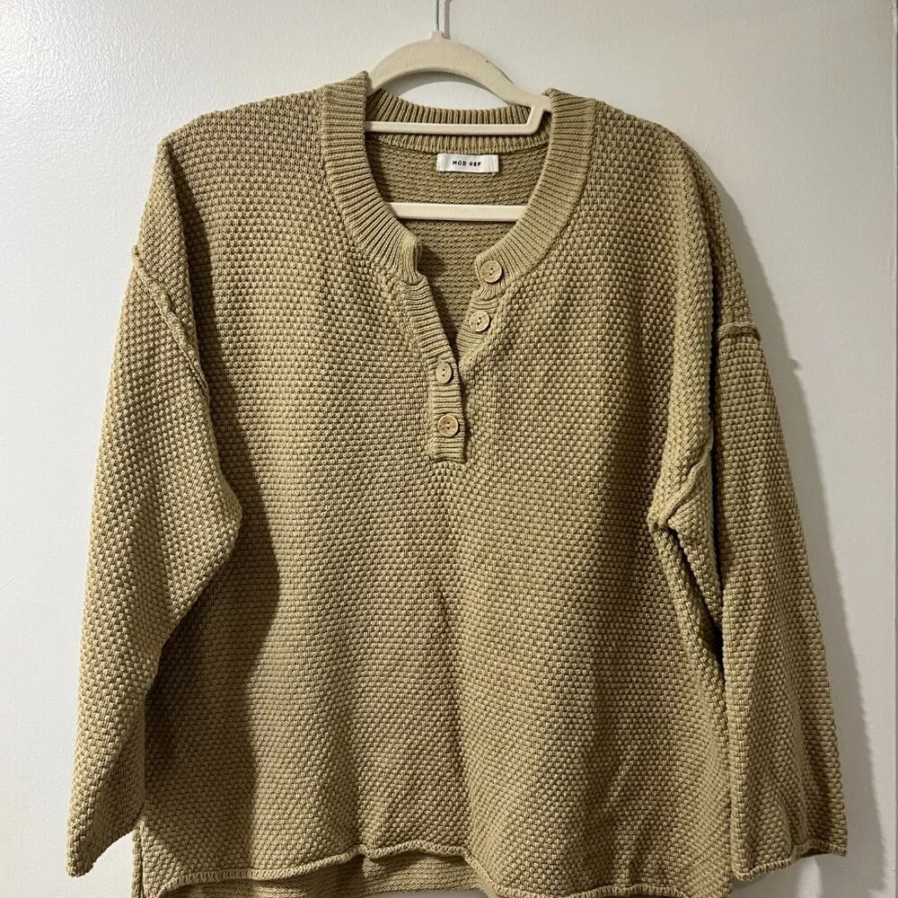 🧥 MOD REF Waffle Knit Henley Sweater - Size M - Picture 2 of 13